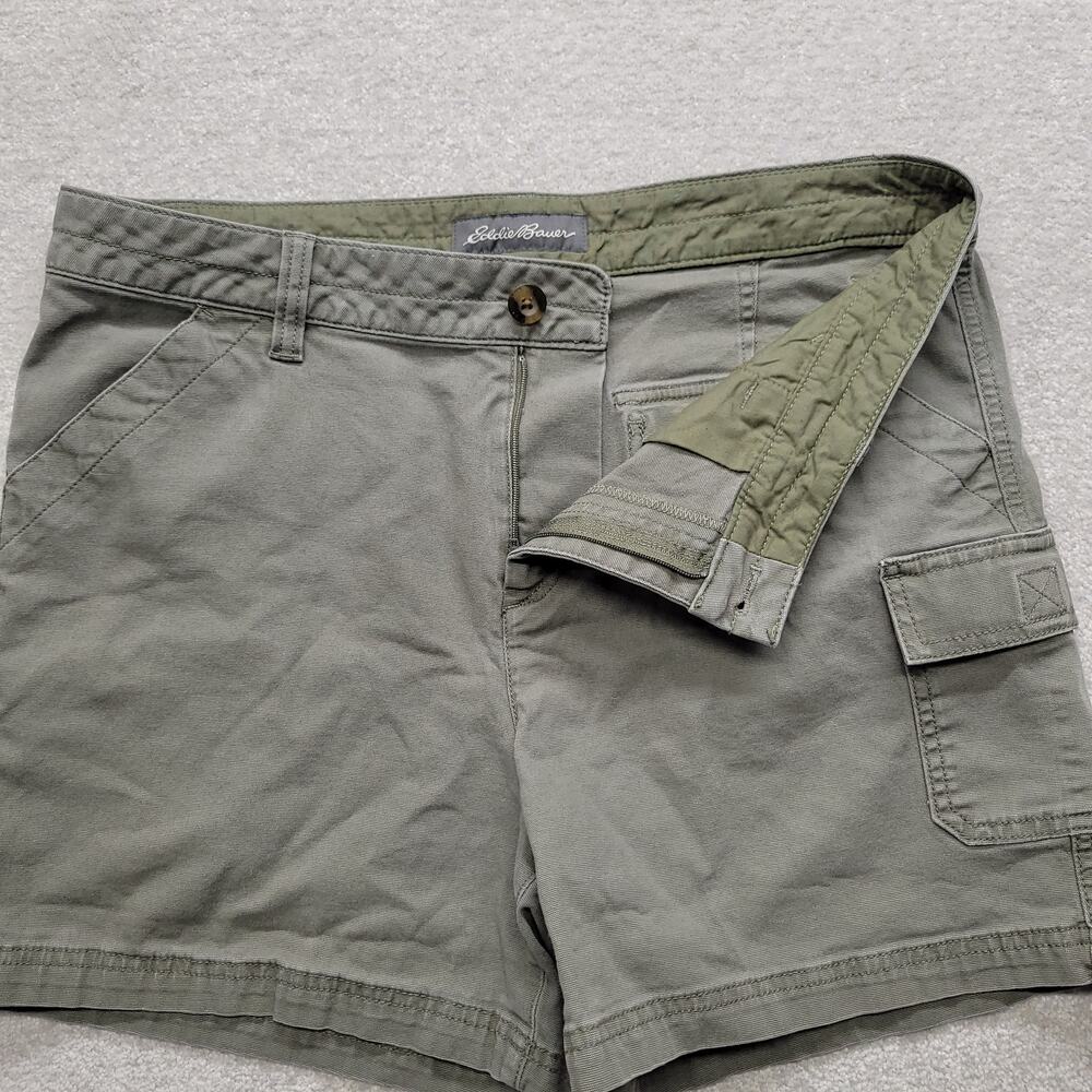 Eddie Bauer Women's Size 12 Olive Green Cargo Shorts Outdoor Hiking Casual - Picture 8 of 8